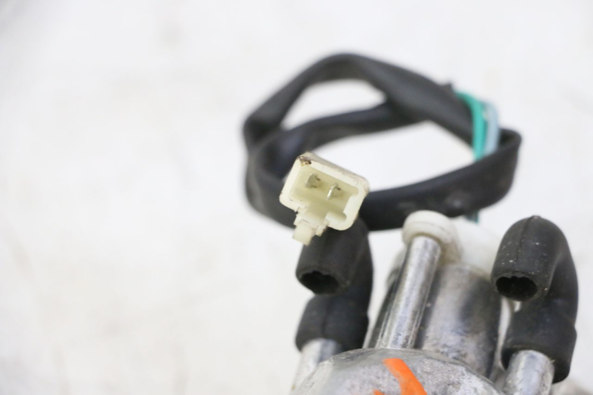 photo de VOORSTE RECHTER KNIPPERLICHT PEUGEOT TWEET 4T 50 (2018 - 2022) - Technische close-up