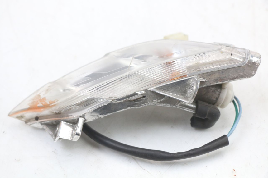 photo de VOORSTE RECHTER KNIPPERLICHT PEUGEOT TWEET 125 (2018 - 2021) - Technische close-up