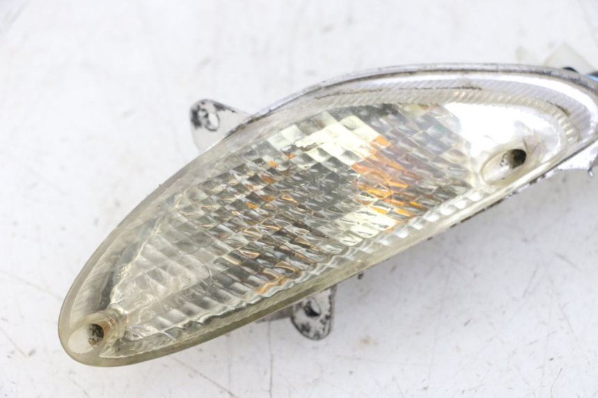 photo de VOORSTE RECHTER KNIPPERLICHT UNIVERSAL BIKE ZN50QT-11B 50 (2018 - 2021) - Detail van het onderdeel