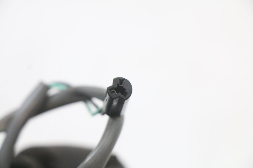 photo de VOORSTE RECHTER KNIPPERLICHT SUZUKI VL INTRUDER 125 (2004 - 2007) - Bevestigingspunten