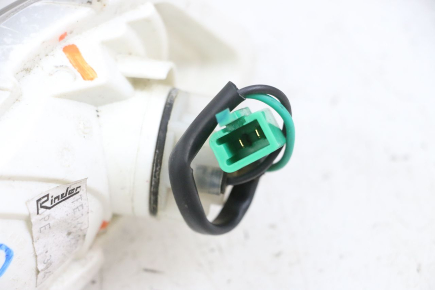 photo de VOORSTE RECHTER KNIPPERLICHT YAMAHA XMAX X-MAX 125 (2006 - 2009) - Technische close-up