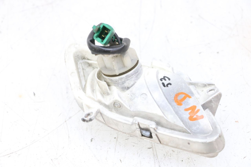 photo de VOORSTE RECHTER KNIPPERLICHT YAMAHA XMAX X-MAX 125 (2006 - 2009) - Technische close-up