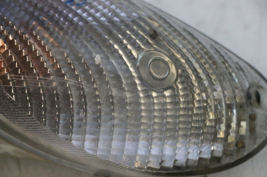 photo de VOORSTE RECHTER KNIPPERLICHT YAMAHA YP MAJESTY 125 (2002 - 2006) - Zoom op gebruiksstaat
