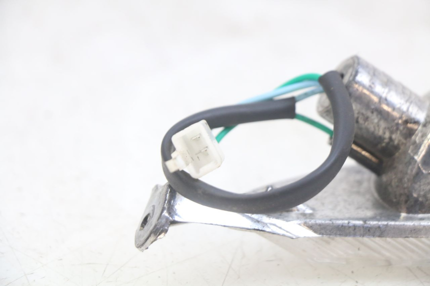 photo de VOORSTE RECHTER KNIPPERLICHT UNIVERSAL BIKE ZN50QT-11B 50 (2018 - 2021) - Zoom op gebruiksstaat