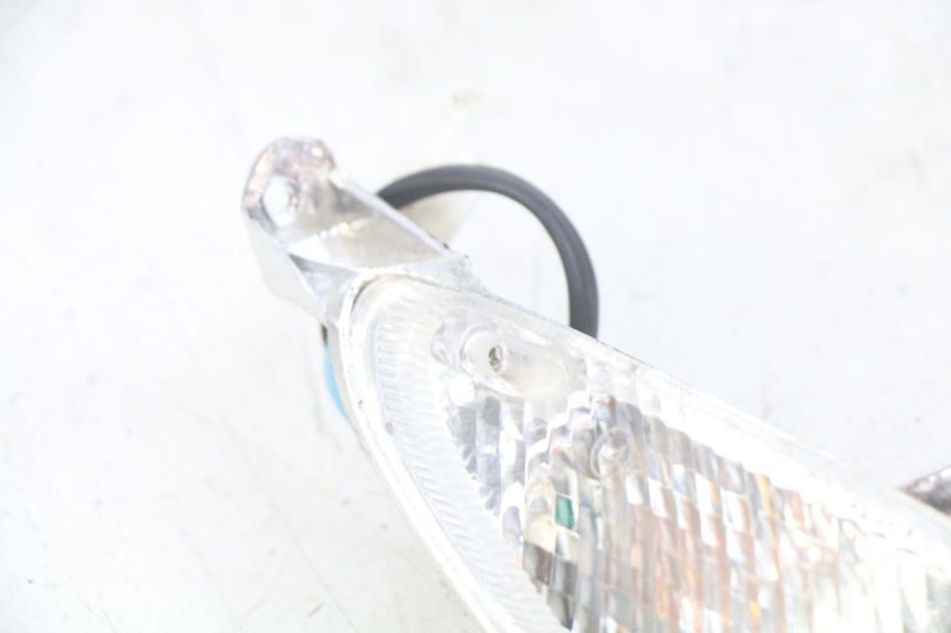 photo de VOORSTE RECHTER KNIPPERLICHT UNIVERSAL BIKE ZN50QT-11B 50 (2018 - 2021) - Overzicht