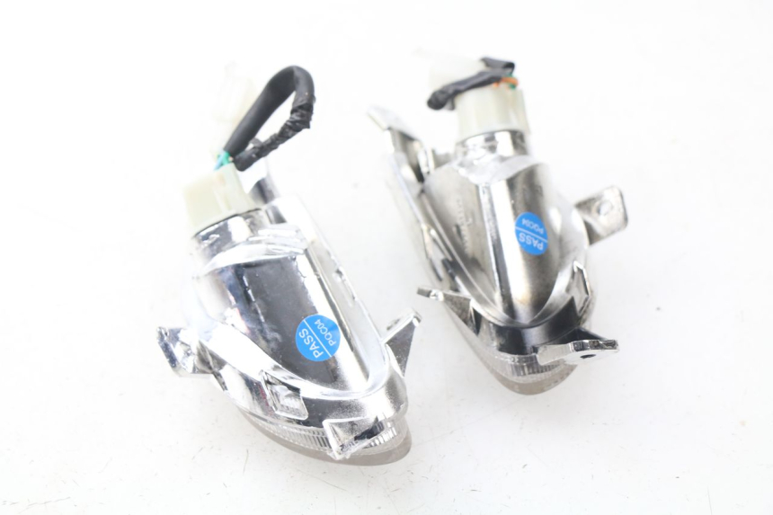 photo de VOORKNIPPERLICHT RIDE E1 1 (2014 - 2022) - Zoom op gebruiksstaat