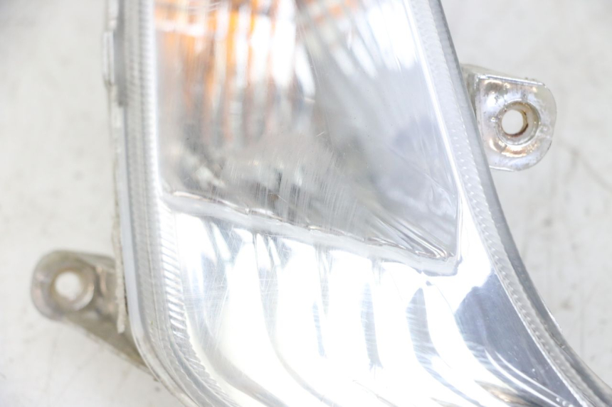 photo de VOORKNIPPERLICHT SYM FIDDLE 2 50 (2008 - 2013) - Bevestigingspunten