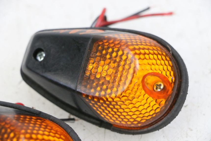 photo de VOORKNIPPERLICHT YAMAHA FJ 36Y 1100 (1984 - 1985) - Staat van het oppervlak