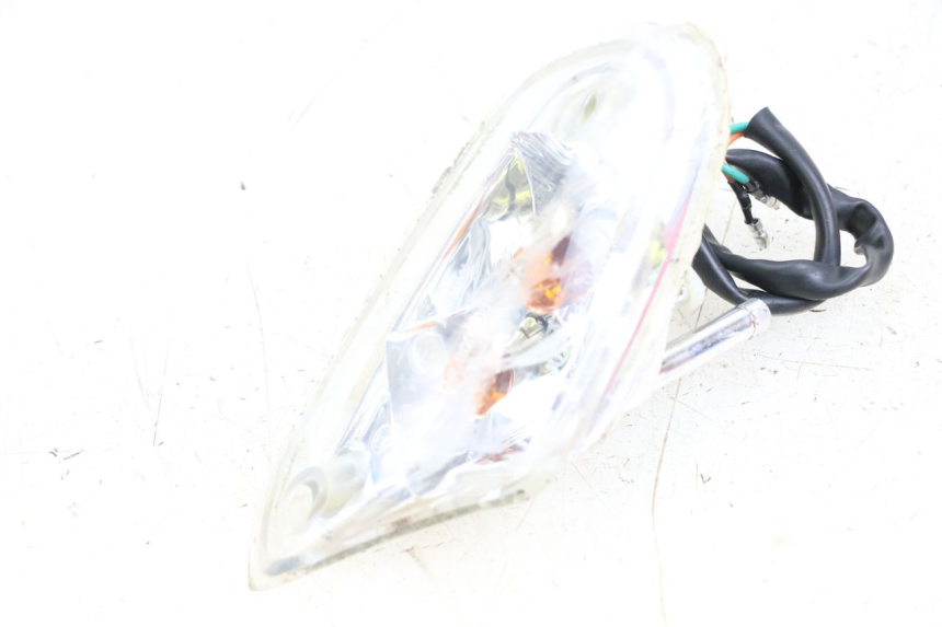 photo de VOORSTE LINKER KNIPPERLICHT KYMCO AGILITY 4T 50 (2018 - 2022) - Bevestigingspunten