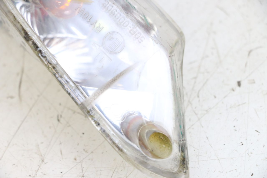 photo de VOORSTE LINKER KNIPPERLICHT KYMCO AGILITY 4T 50 (2018 - 2022) - Zoom op gebruiksstaat