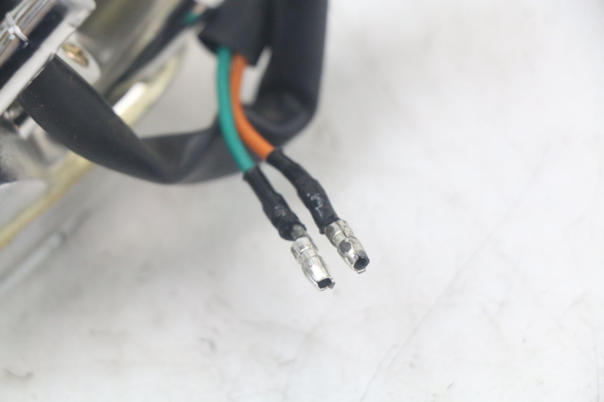 photo de VOORSTE LINKER KNIPPERLICHT KYMCO AGILITY 4T 50 (2018 - 2022) - Overzicht