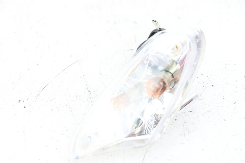 photo de VOORSTE LINKER KNIPPERLICHT KYMCO AGILITY 4T 50 (2018 - 2022) - Zoom op gebruiksstaat