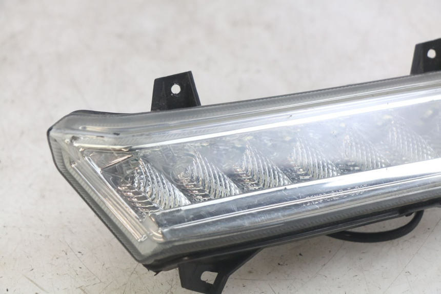 photo de VOORSTE LINKER KNIPPERLICHT NECO ALEXONE 125 (2017 - 2024) - Detail van het onderdeel