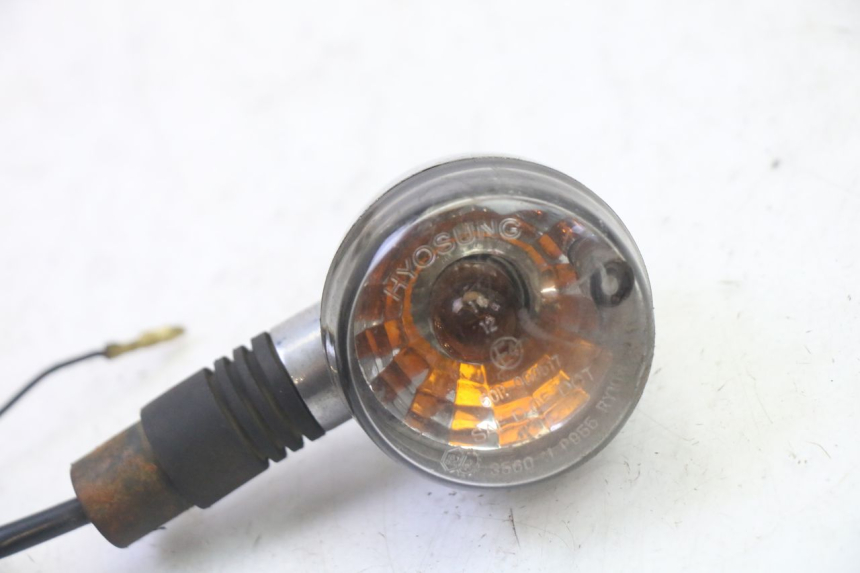 photo de VOORSTE LINKER KNIPPERLICHT HYOSUNG GV AQUILA 125 (2000 - 2009) - Zoom op gebruiksstaat
