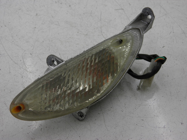 photo de VOORSTE LINKER KNIPPERLICHT BHM REVENGER 50 (2009 - 2015) - Hoofdaanzicht