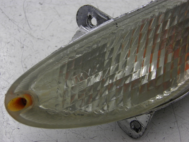 photo de VOORSTE LINKER KNIPPERLICHT BHM REVENGER 50 (2009 - 2015) - Zoom op gebruiksstaat