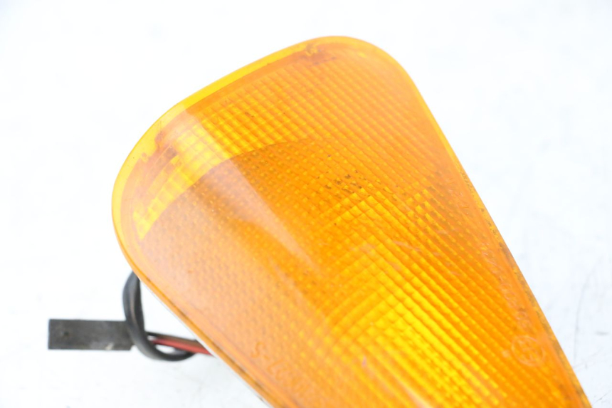 photo de VOORSTE LINKER KNIPPERLICHT BMW C1 125 (2000 - 2003) - Detail van het onderdeel