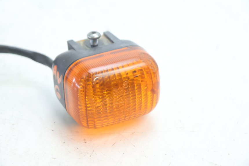 photo de VOORSTE LINKER KNIPPERLICHT YAMAHA BW'S BWS 125 (2010 - 2013) - Detail van het onderdeel