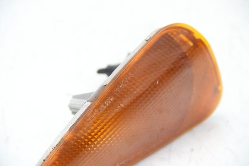 photo de VOORSTE LINKER KNIPPERLICHT BMW C1 125 (2000 - 2003) - Technische close-up