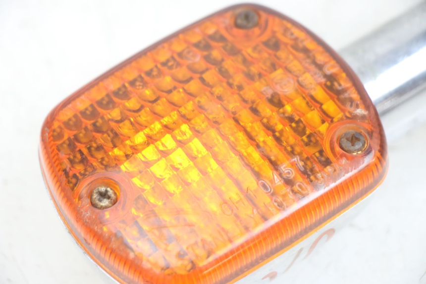 photo de VOORSTE LINKER KNIPPERLICHT HONDA CA REBEL 125 (1995 - 2001) - Bevestigingspunten