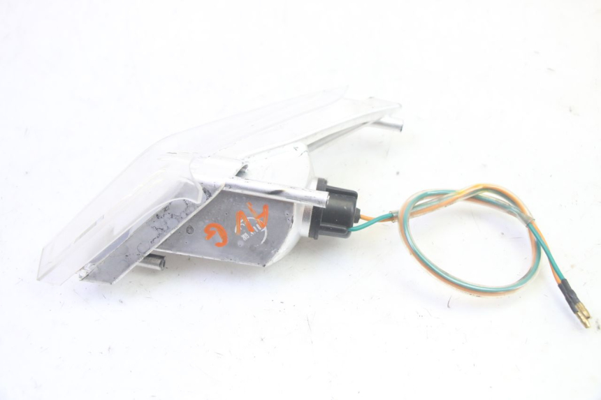 photo de VOORSTE LINKER KNIPPERLICHT SYM CROX 4T 50 (2016 - 2023) - Zoom op gebruiksstaat