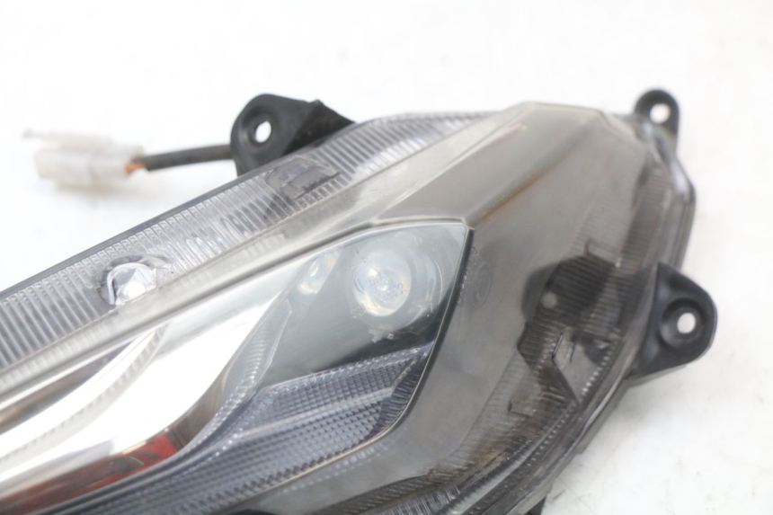 photo de VOORSTE LINKER KNIPPERLICHT JM MOTORS EVOLIS 4T 50 (2018 - 2022) - Technische close-up