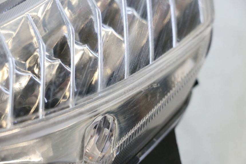 photo de VOORSTE LINKER KNIPPERLICHT KEEWAY F-ACT FACT EVO 50 (2020 - 2026) - Zoom op gebruiksstaat