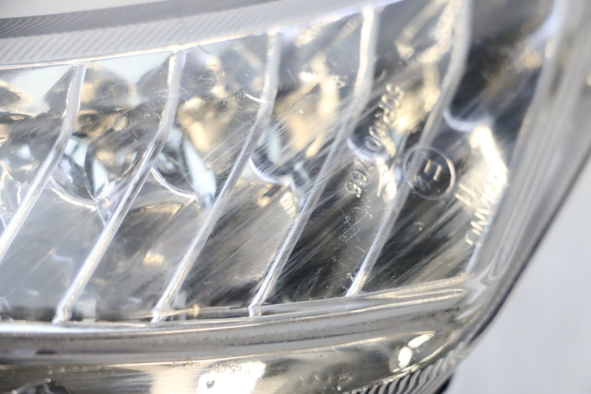 photo de VOORSTE LINKER KNIPPERLICHT KEEWAY F-ACT FACT EVO 50 (2020 - 2026) - Technische close-up