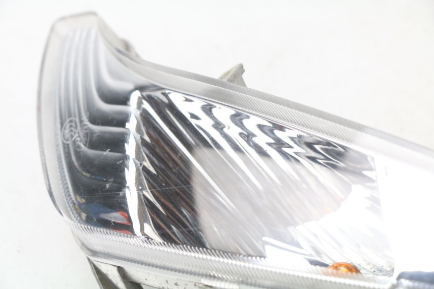 photo de VOORSTE LINKER KNIPPERLICHT SYM FIDDLE 2 50 (2008 - 2013) - Detail van het onderdeel