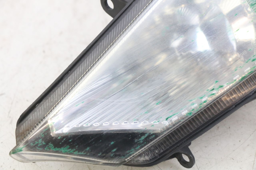 photo de VOORSTE LINKER KNIPPERLICHT SYM GTS EFI 125 (2012 - 2016) - Zoom op gebruiksstaat