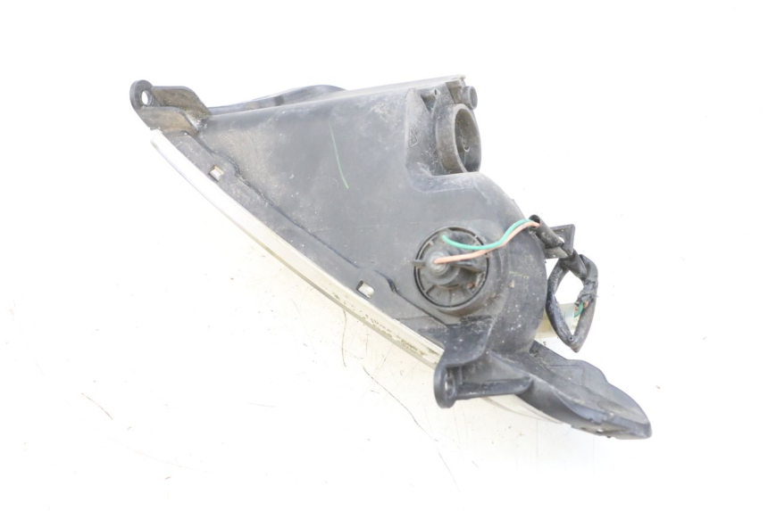 photo de VOORSTE LINKER KNIPPERLICHT SYM GTS EVO 125 (2009 - 2013) - Bevestigingspunten