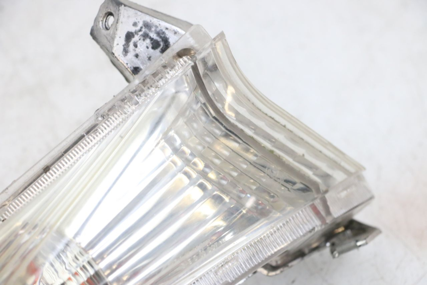 photo de VOORSTE LINKER KNIPPERLICHT JM MOTORS GTS 125 (2015 - 2019) - Kenmerkende details