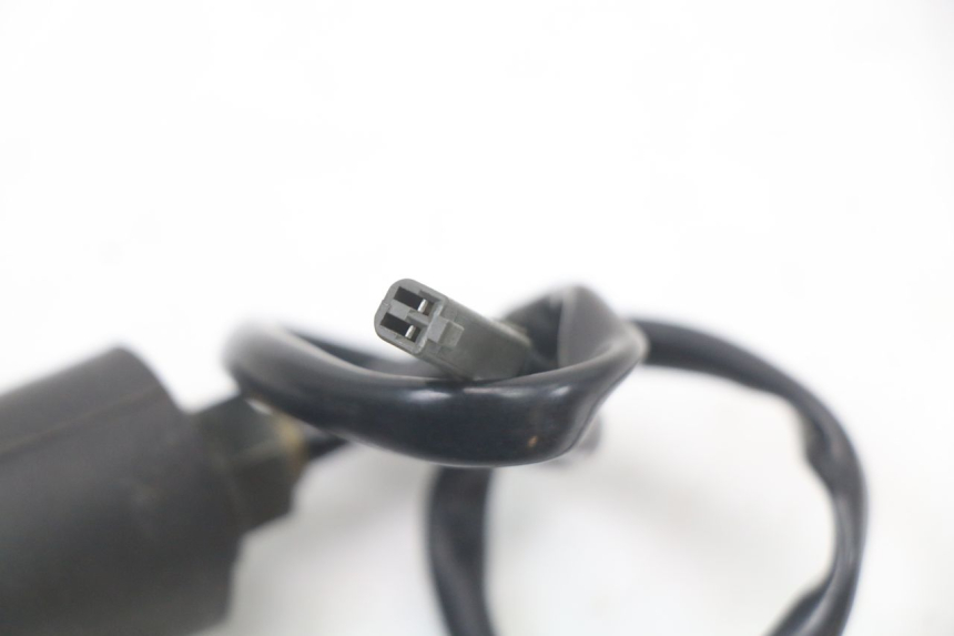 photo de VOORSTE LINKER KNIPPERLICHT SUZUKI GZ MARAUDER 125 (1998 - 2004) - Bevestigingspunten