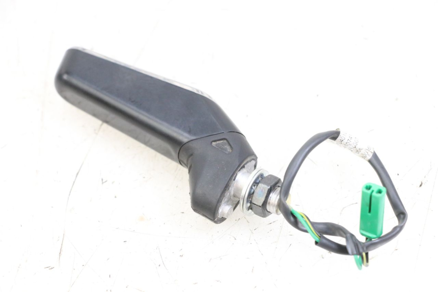 photo de VOORSTE LINKER KNIPPERLICHT HUSQVARNA SVARTPILEN 401 (2018 - 2023) - Andere kijkhoek
