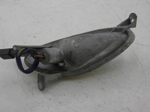 photo de VOORSTE LINKER KNIPPERLICHT KYMCO SPACER 50 (1998 - 2009) - Detail van het onderdeel