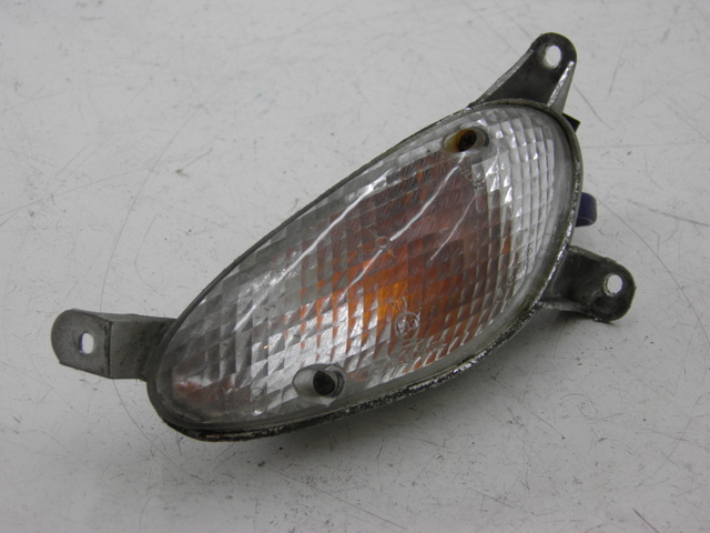 photo de VOORSTE LINKER KNIPPERLICHT KYMCO SPACER 50 (1998 - 2009) - Zoom op gebruiksstaat