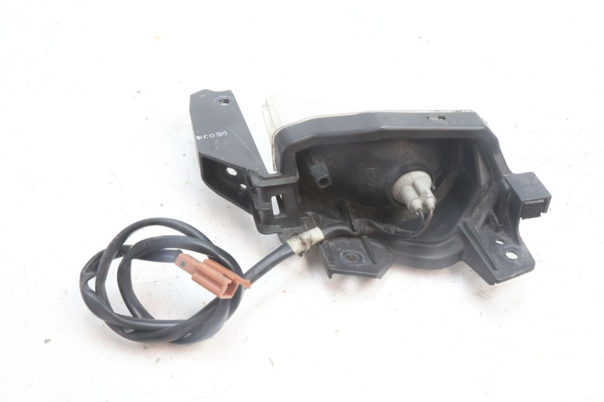 photo de LINKER VOORKNIPPERLICHT YAMAHA N-MAX NMAX 125 (2021 - 2024) - Overzicht