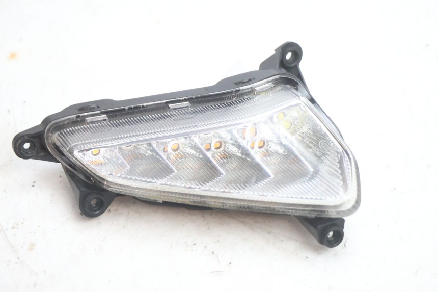 photo de VOORSTE LINKER KNIPPERLICHT KYMCO LIKE 4T 50 (2019 - 2025) - Hoofdaanzicht