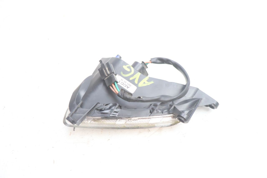 photo de VOORSTE LINKER KNIPPERLICHT KYMCO LIKE 4T 50 (2019 - 2025) - Technische close-up
