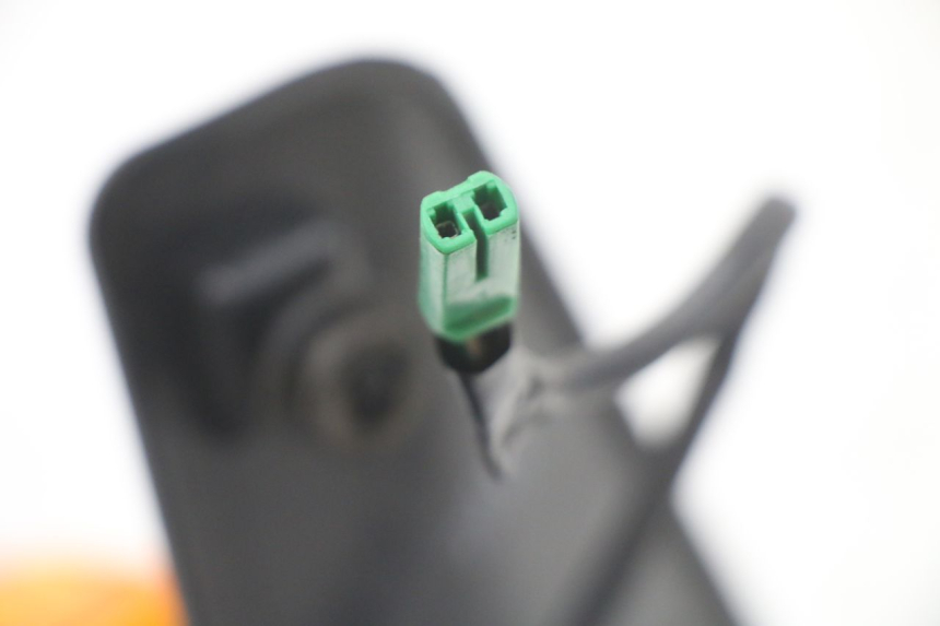 photo de VOORSTE LINKER KNIPPERLICHT ROYAL ENFIELD HYMALAYAN 410 (2016 - 2023) - Technische close-up