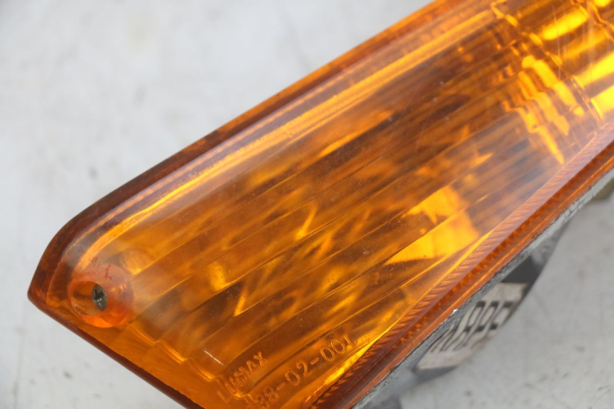 photo de VOORSTE LINKER KNIPPERLICHT HONDA SCV LEAD 100 (2003 - 2007) - Zoom op gebruiksstaat