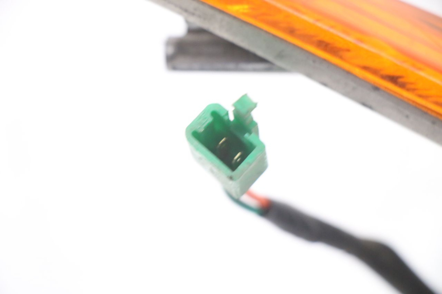 photo de VOORSTE LINKER KNIPPERLICHT HONDA SCV LEAD 100 (2003 - 2007) - Gecontroleerd onderdeel