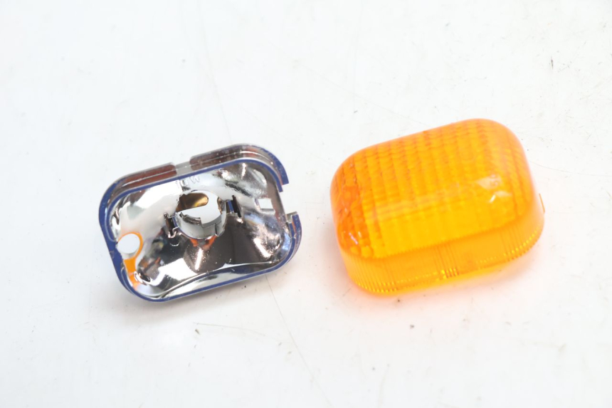 photo de LINKER VOORKNIPPERLICHT DUCATI SS IE DS CARENEE 1000 (2002 - 2006) - Technische close-up