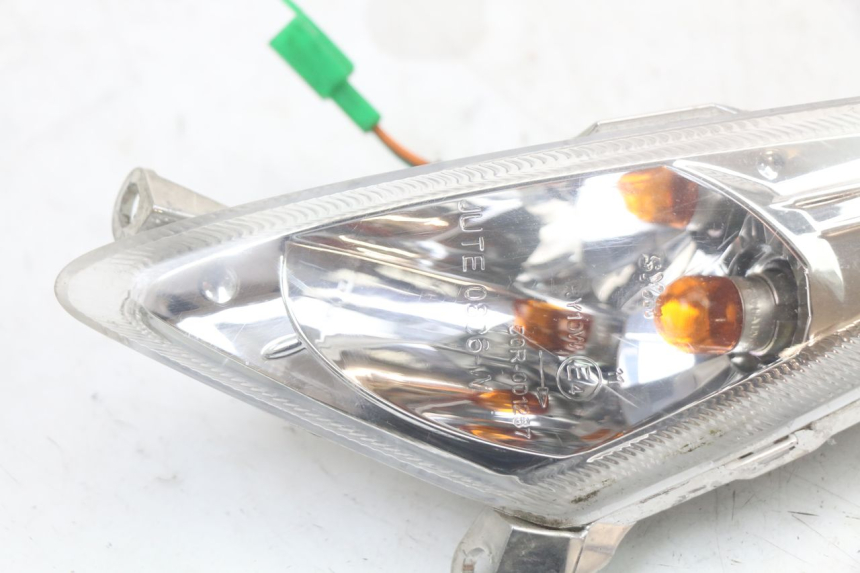 photo de VOORSTE LINKER KNIPPERLICHT SYM ORBIT 2 4T 50 (2018 - 2022) - Detail van het onderdeel