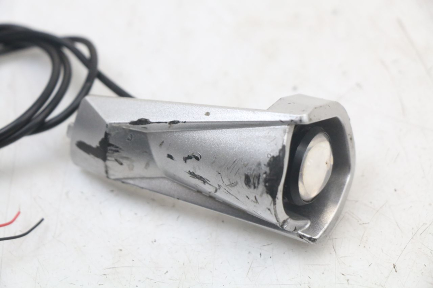photo de VOORSTE LINKER KNIPPERLICHT DUALTRON TOGO PLUS 1 - Zoom op gebruiksstaat