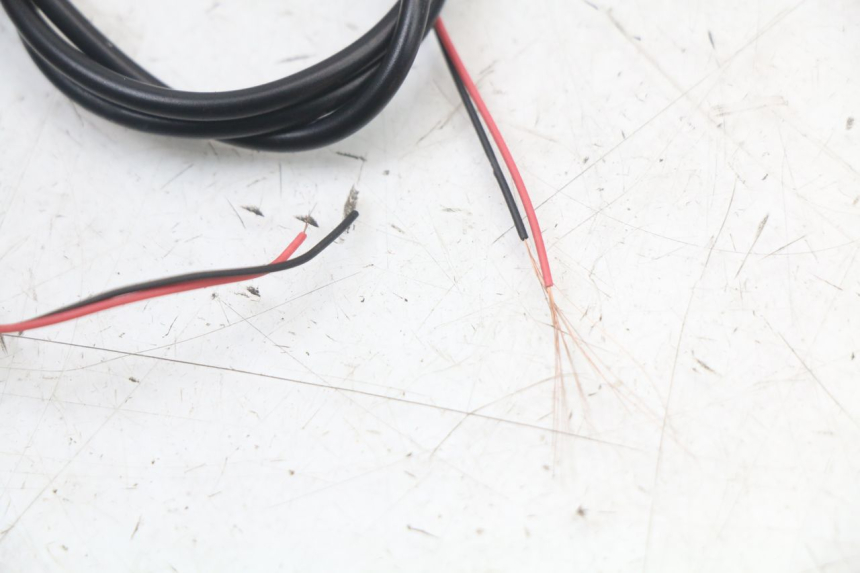 photo de VOORSTE LINKER KNIPPERLICHT DUALTRON TOGO PLUS 1 - Staat van het oppervlak