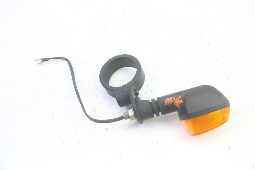 photo de VOORSTE LINKER KNIPPERLICHT KSR TR SM 50 (2015 - 2018) - Zoom op gebruiksstaat