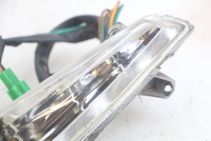 photo de VOORSTE LINKER KNIPPERLICHT PEUGEOT TWEET 4T 50 (2010 - 2014) - Zoom op gebruiksstaat