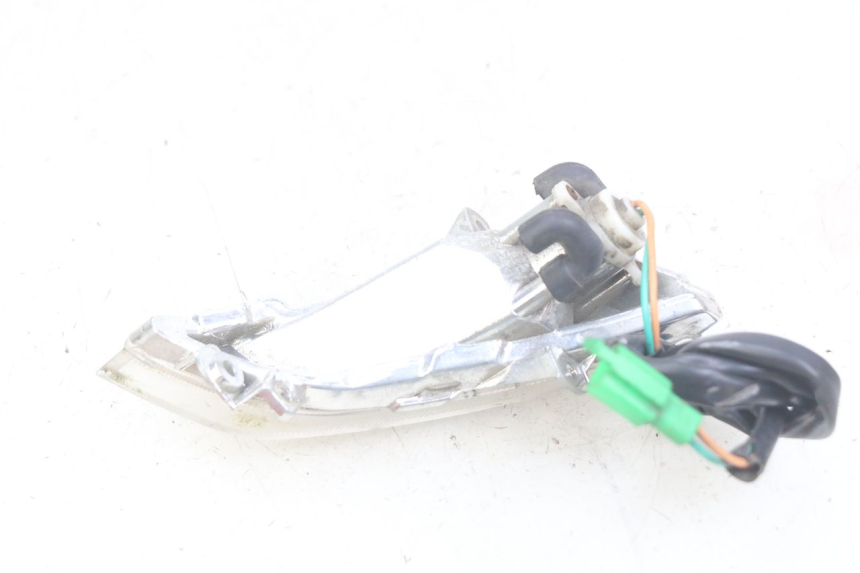 photo de VOORSTE LINKER KNIPPERLICHT PEUGEOT TWEET 4T 50 (2018 - 2022) - Bevestigingspunten