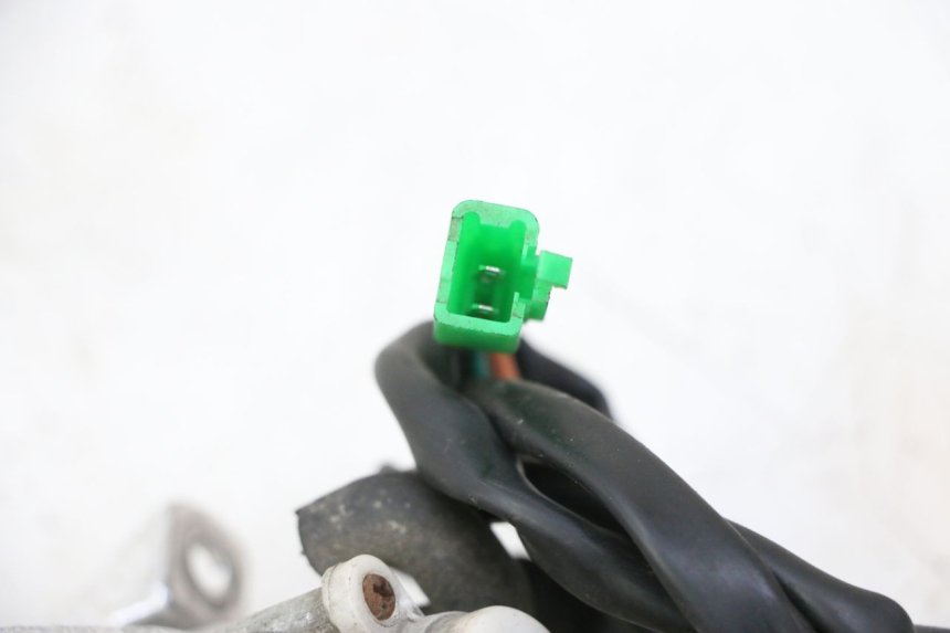 photo de VOORSTE LINKER KNIPPERLICHT PEUGEOT TWEET 4T 50 (2018 - 2022) - Zoom op gebruiksstaat